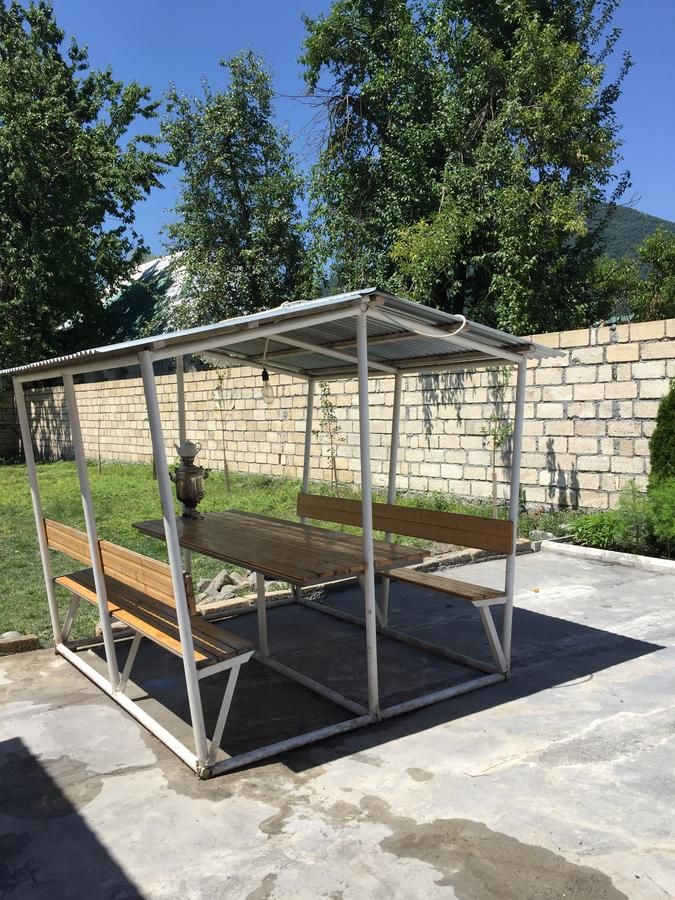 Загородные дома Emins Guest House Габала-16