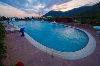 Загородные дома Emins Guest House Габала-4